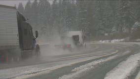 Heavy slush causes 'treacherous' conditions on I-90 along Snoqualmie Pass