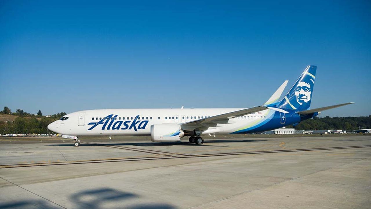 Alaska Airlines ha cancelado más de 120 vuelos con una sentada para pilotos