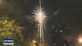 Iconic star in downtown Seattle gets new technology to give virtual holiday cheer and support a cause
