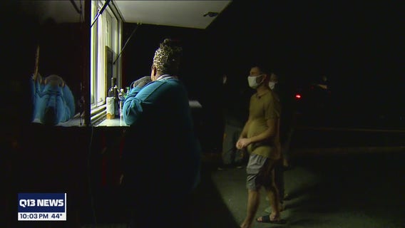 Oak Harbor business keeps things cooking, despite island-wide power outage