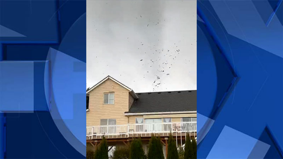 Small tornado touches down in St. Helens, buildings damaged