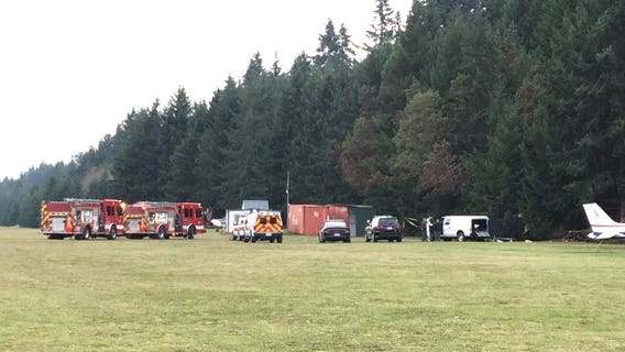2 dead after small plane crashes on Whidbey Island