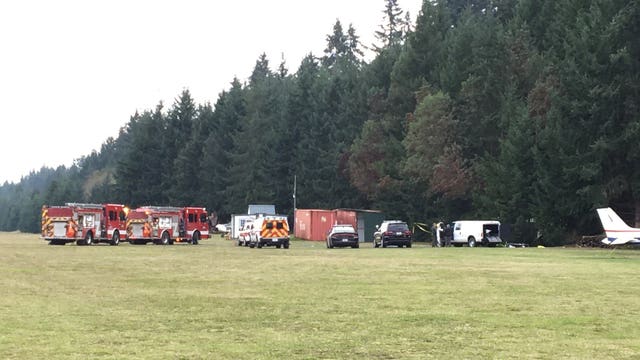 2 dead after small plane crashes on Whidbey Island