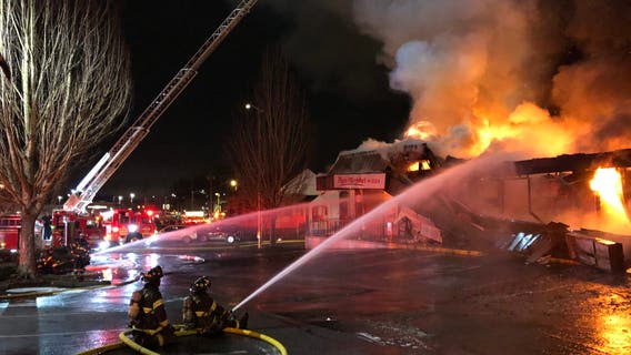 Fire that gutted Lake City strip mall was intentionally set, investigators say