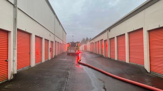 Man dies in Federal Way storage unit fire