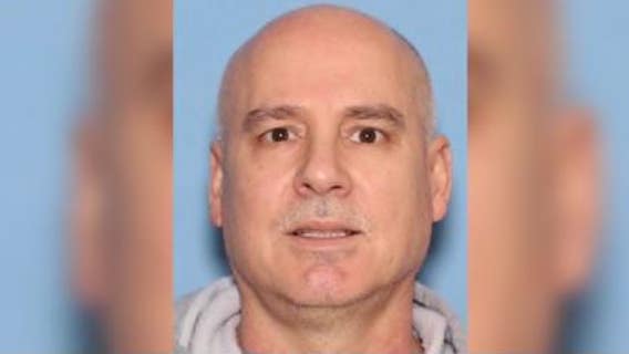 Carlos Leyva: Accused child molester wanted after admitting to preying on young girl, spying on her in shower