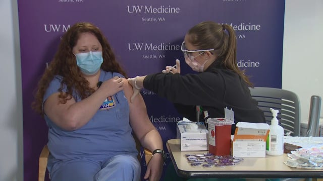 ‘I feel hope:’ Nurse among first to get COVID-19 vaccine in Washington state
