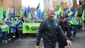 Sounders FC, head coach Brian Schmetzer agree to multi-year contract extension