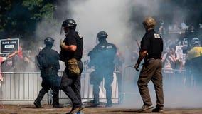 Oregon looks at ban on using tear gas against crowds