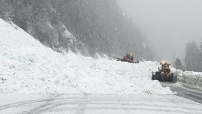 Three major mountain passes reopen across Cascades after overnight closures