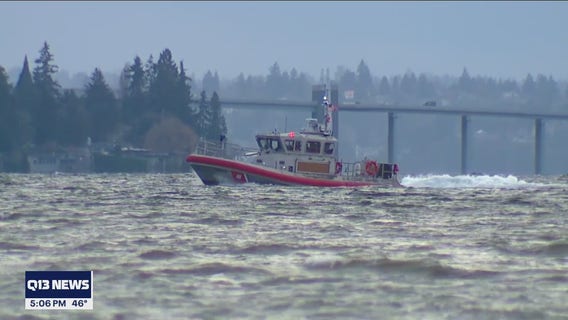 Search continues for skipper presumed drowned after boat found unattended on Lake Washington