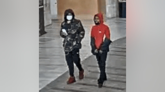 Seattle police looking to ID suspects in robbery, shooting of two teens in Rainier Beach