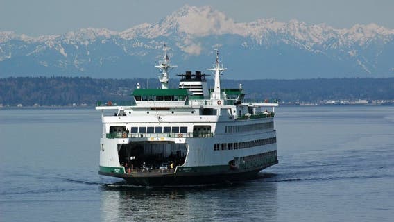 Man arrested for illegally carrying semi-automatic rifle on Mukilteo ferry