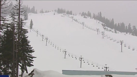 Spring snowfall has search and rescue crews monitoring avalanche risks at Snoqualmie Pass
