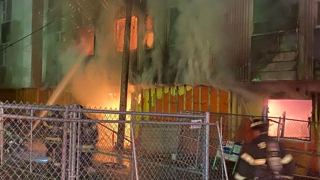 Fire that ripped through large construction site in South Seattle intentionally set