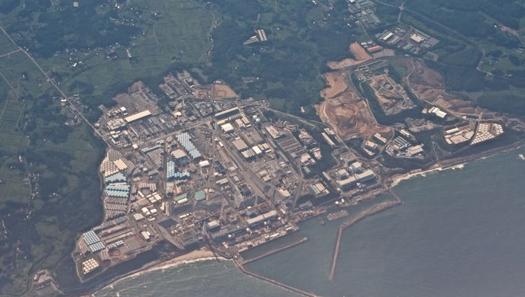 7f0e32c8-Fukushima Daiichi Nuclear Power Station daytime aerial view from airplane