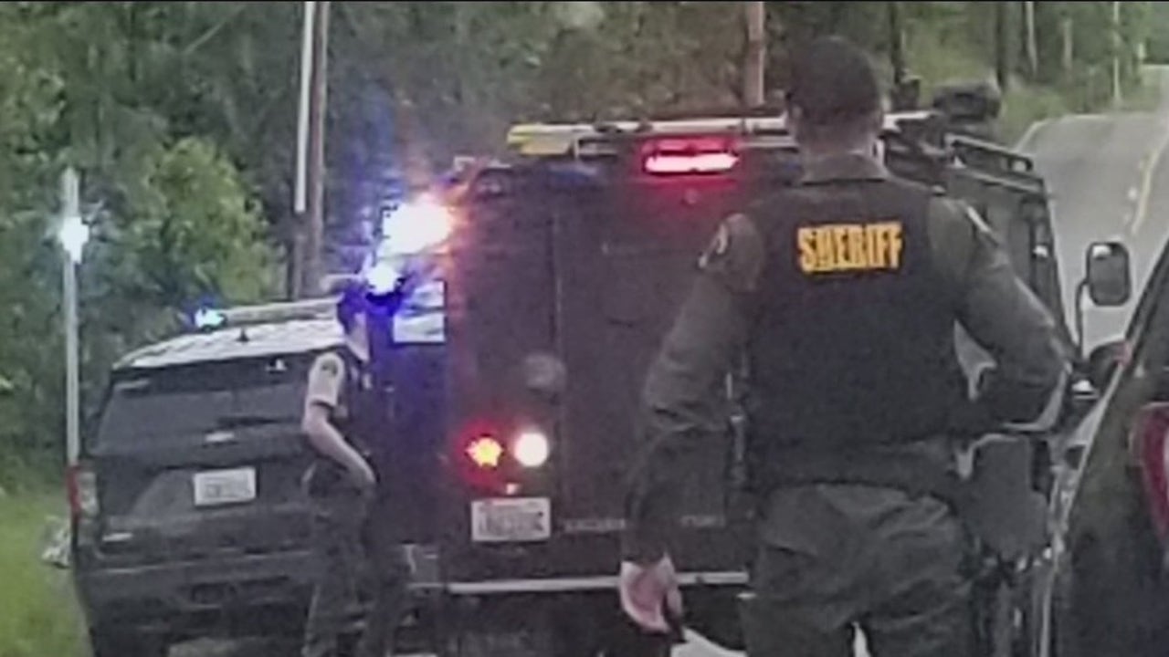 Suspect in custody after Snohomish County deputies, SWAT respond to ...