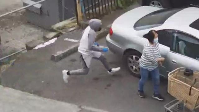 Seattle Police: 26-year-old purse snatcher targeted Asian women