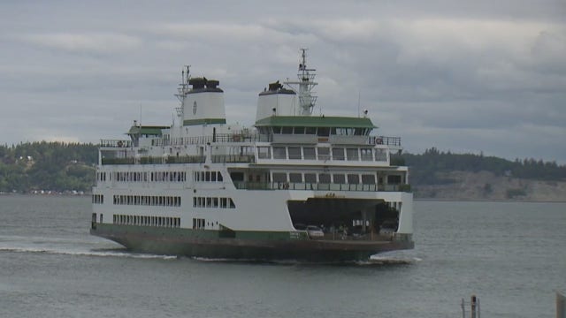 Vaccine rule comes as Washington State Ferries face staffing crunch