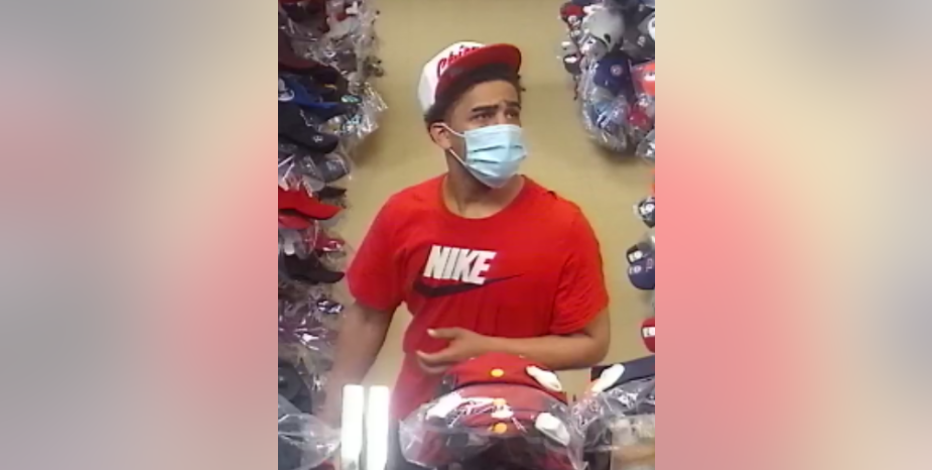 Kent PD seeks ID of suspects accused kidnapping and robbing man who thought he had a date