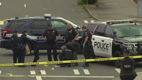 Man hospitalized with life-threatening injuries after stabbing in Federal Way