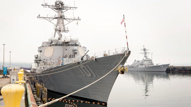Navy destroyer causes oil spill in Port Townsend Bay