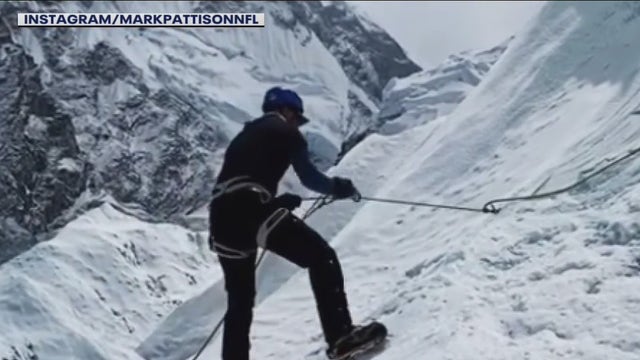 Former UW Husky seeks healing, successfully climbs Seven Summits