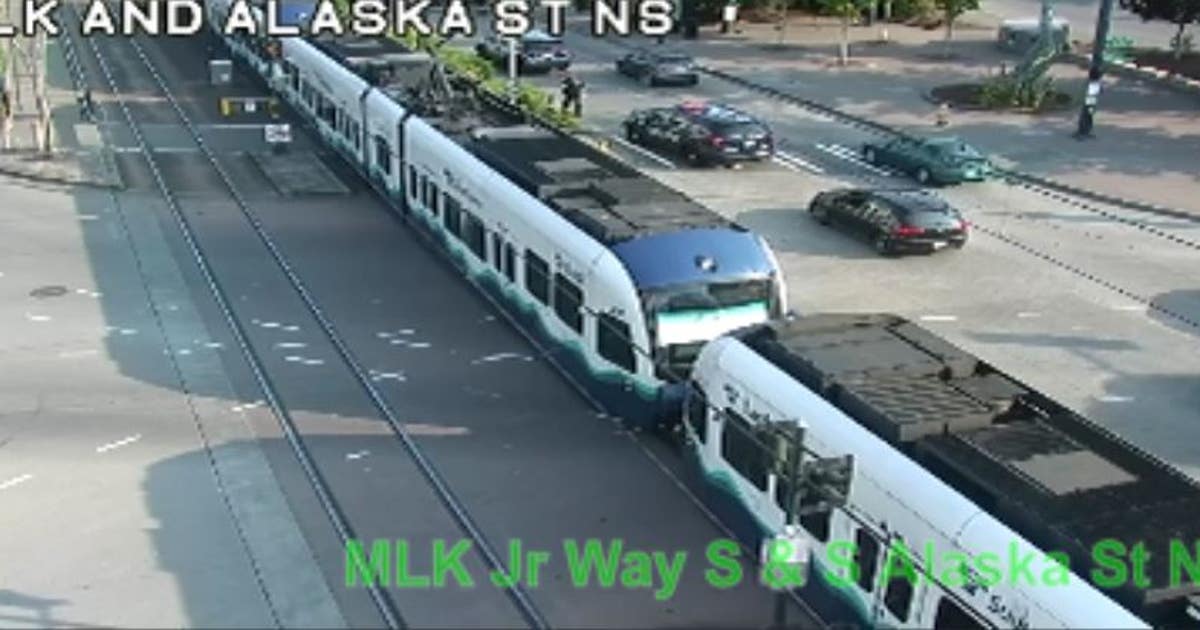 2 killed in Seattle after crossing train tracks, colliding with ...