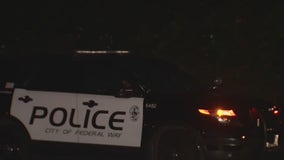 Police searching for suspect after deadly shooting in Federal Way