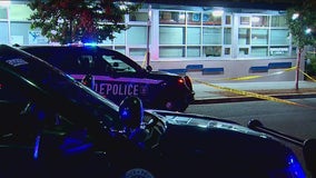 Man killed in shooting Sunday night in Seattle's Lake City neighborhood