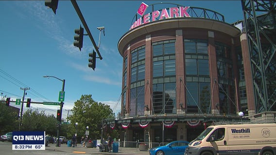 Sounders and Mariners games on the same night brings excitement to SoDo District