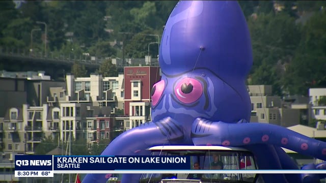 Fans sail-gate on Lake Union to celebrate Kraken expansion draft