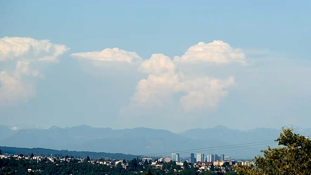 Watch: Cumulus clouds bubble over Cascades in unstable atmosphere