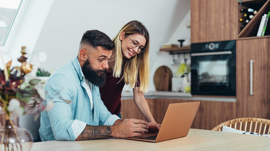 Credible_Loans_600_Credit_Score_1283668452.jpg