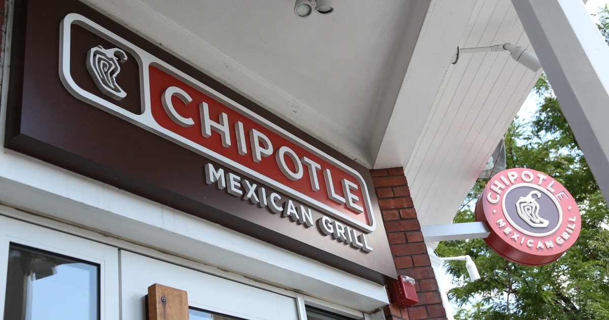 Chipotle offers teachers chance to win school supply reimbursement