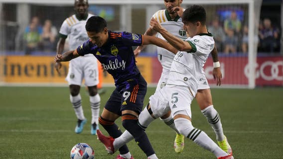 Timbers avenge embarrassing loss, beat Sounders 2-0