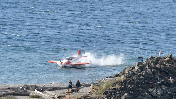 Pilot rescued after small plane crashes into water near Edmonds Marina
