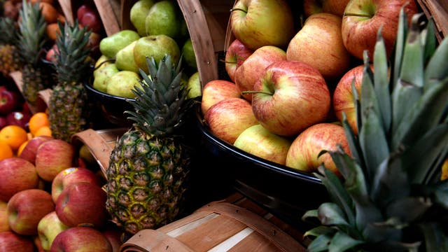 Should you buy organic or conventional food?