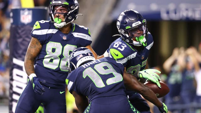 Seahawks reducing roster to 52 players