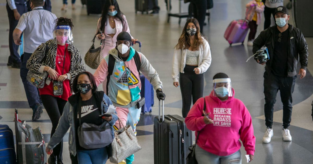 Thanksgiving travel nears 90% of pre-pandemic level | FOX 13 Seattle