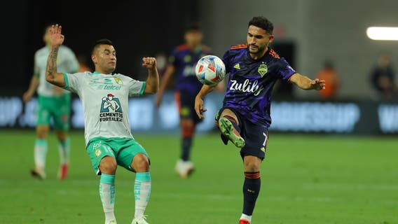 Club León rallies to top Sounders 3-2 in Leagues Cup final