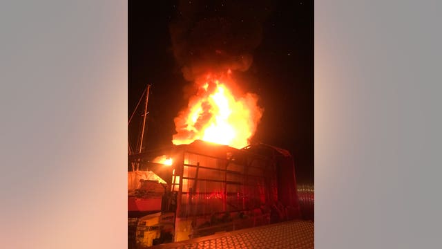 1 injured as fire rips through warehouse at South Park Marina