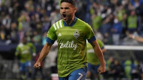 Sounders beat Rapids 3-0 to take Western Conference lead