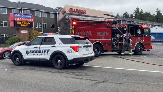 Police pursuit of armed robbery suspect ends in Parkland