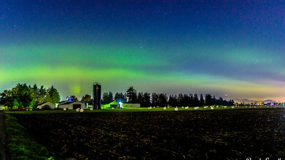 Strong solar flare may trigger Northern Lights sightings around Seattle Saturday night