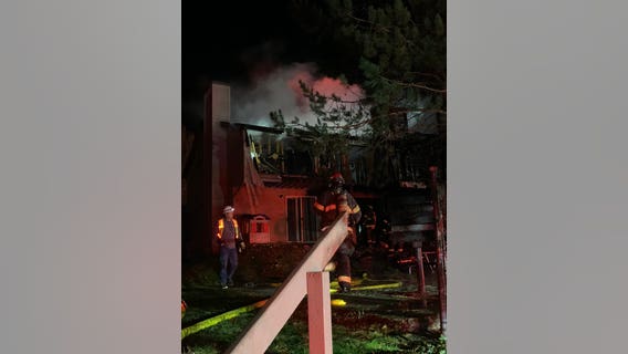 Families displaced after apartment complex fire in Renton