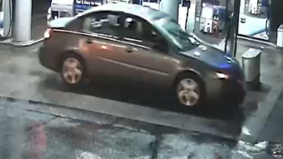 Police looking to ID suspect who attacked street sweeper with bat in Port Orchard
