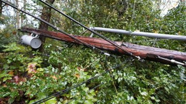 Crews continue to clean up, restore power to thousands following storm
