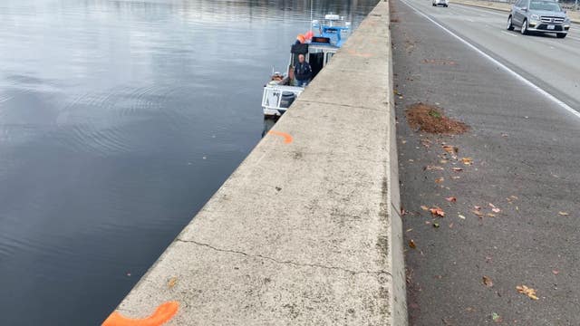 Body of motorcyclist who crashed off I-90 bridge recovered from Lake Washington