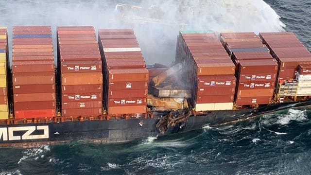Canadian, U.S. Coast Guard working to recover shipping containers knocked into Pacific Ocean